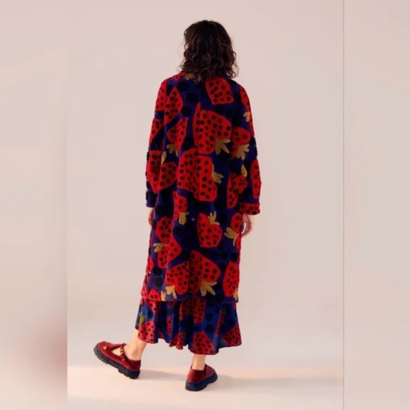 FARM Rio Strawberry Hearts Coat - Picture 1 of 5